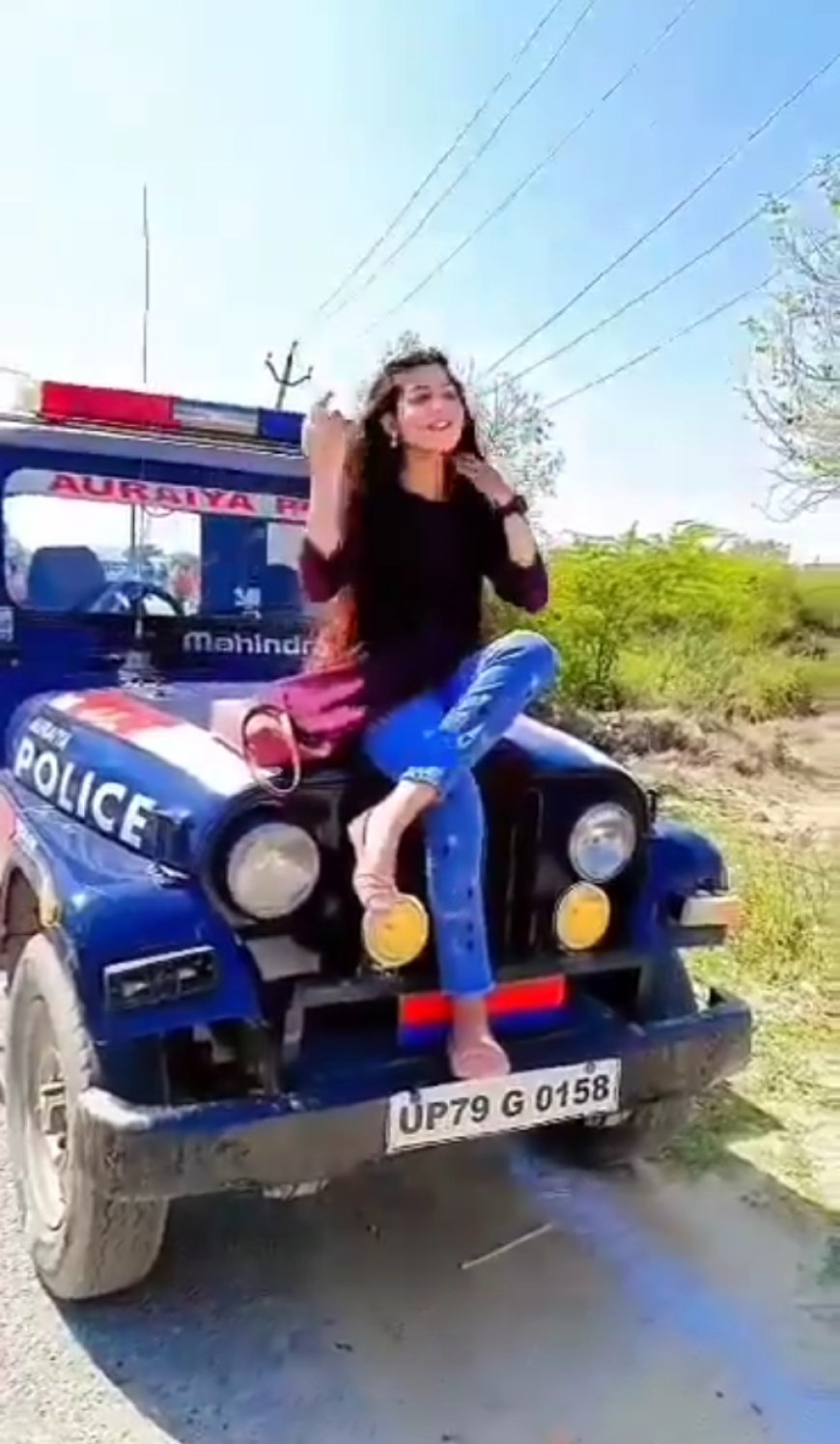सरकारी वाहन का हो रहा है गलत उपयोग, सोशल मीडिया पर पुलिस की जीप के साथ हुआ एक लड़की का वीडियो सोशल मीडिया पर वायरल..........