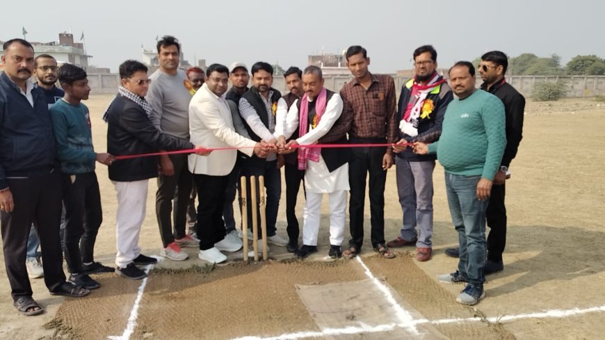 जालौन प्रीमियर लीग के क्वालीफायर मैचों का हुआ शुभारंभ
