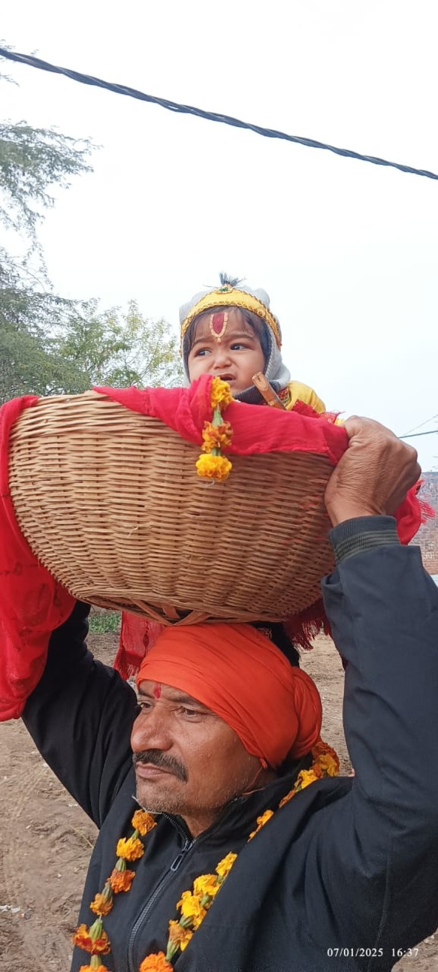 राम जानकी मंदिर पर चल रही कथा में भगवान श्री कृष्ण के जन्म का किया गया वर्णन