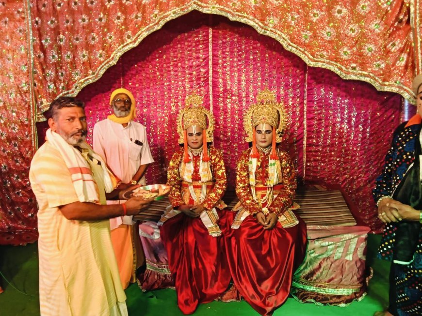 रामलीला महोत्सव में धनुष यज्ञ मंचन देख भक्त हुए भाव विभोर